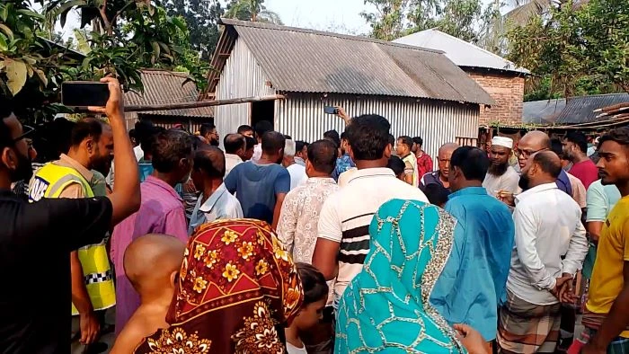 ছোট ভাইয়ের লাঠির আঘাতে বড়ভাই নিহত